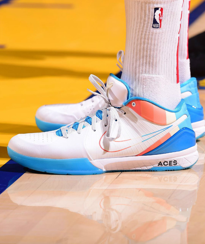 PJtucker,塔克,Nike,NBA,球鞋上脚 狠货看花眼!「鞋王塔克」晒出未市售 Nike x FOG 新配色! PJtucker,塔克,Nike,NBA,球鞋上脚 狠货看花眼!「鞋王塔克」晒出未市售 Nike x FOG 新配色!