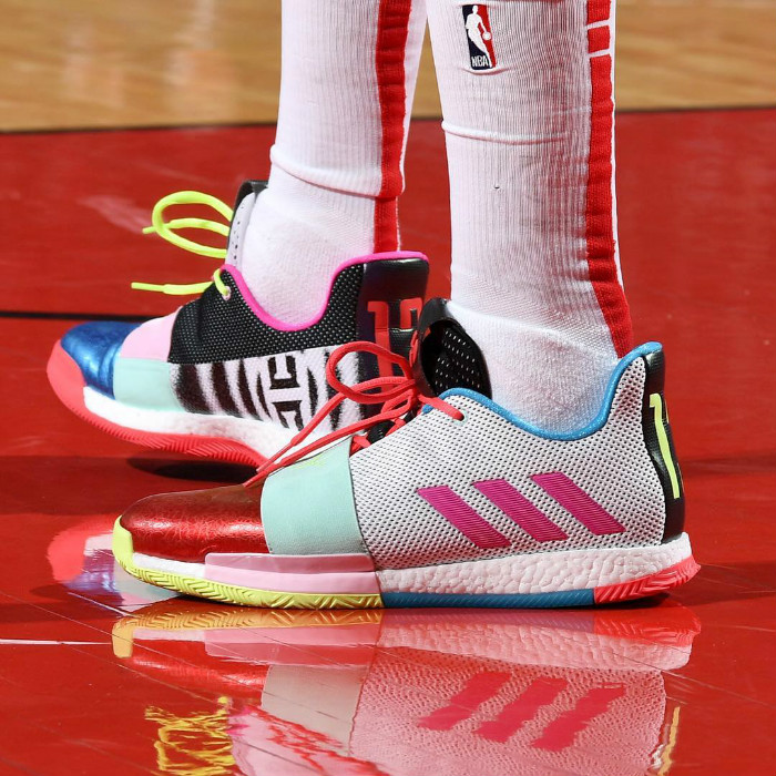 PJtucker,塔克,Nike,NBA,球鞋上脚 狠货看花眼!「鞋王塔克」晒出未市售 Nike x FOG 新配色! PJtucker,塔克,Nike,NBA,球鞋上脚 狠货看花眼!「鞋王塔克」晒出未市售 Nike x FOG 新配色!