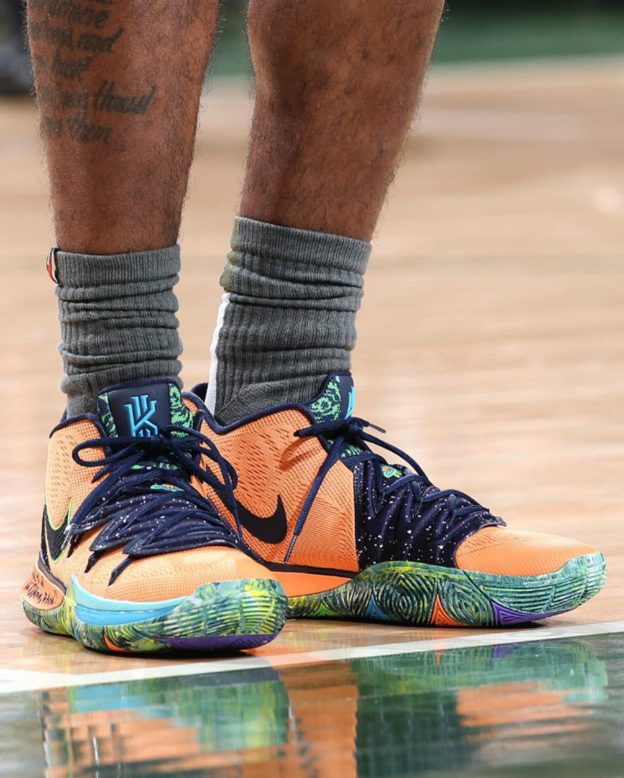 PJtucker,塔克,Nike,NBA,球鞋上脚 狠货看花眼!「鞋王塔克」晒出未市售 Nike x FOG 新配色! PJtucker,塔克,Nike,NBA,球鞋上脚 狠货看花眼!「鞋王塔克」晒出未市售 Nike x FOG 新配色!