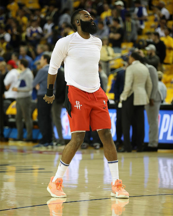 PJtucker,塔克,Nike,NBA,球鞋上脚 狠货看花眼!「鞋王塔克」晒出未市售 Nike x FOG 新配色! PJtucker,塔克,Nike,NBA,球鞋上脚 狠货看花眼!「鞋王塔克」晒出未市售 Nike x FOG 新配色!