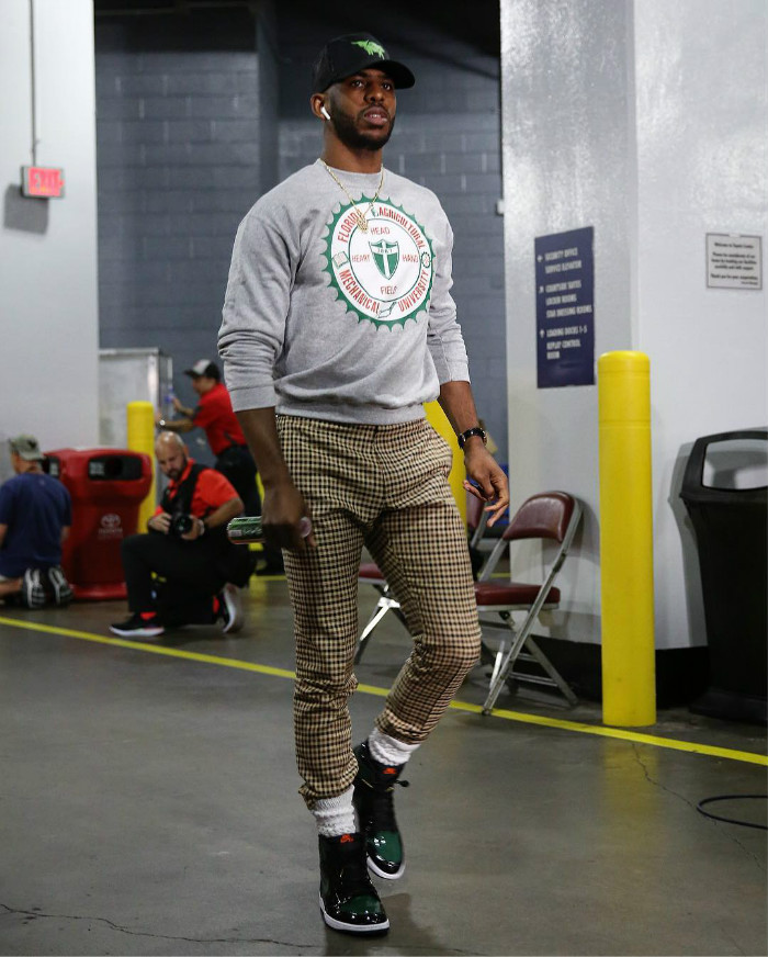 PJtucker,塔克,Nike,NBA,球鞋上脚 狠货看花眼!「鞋王塔克」晒出未市售 Nike x FOG 新配色! PJtucker,塔克,Nike,NBA,球鞋上脚 狠货看花眼!「鞋王塔克」晒出未市售 Nike x FOG 新配色!