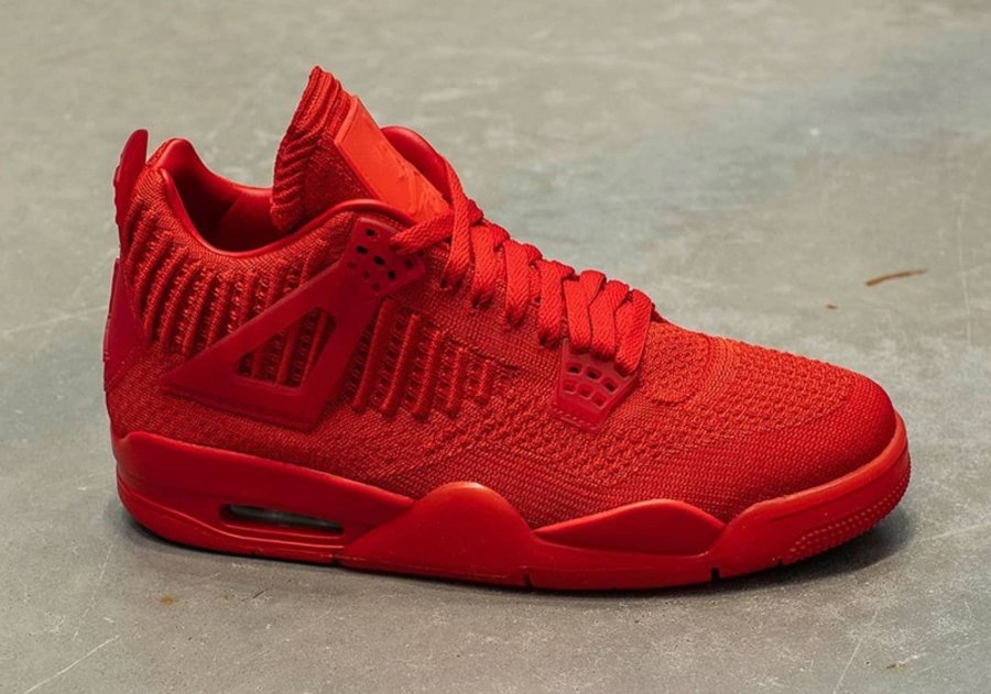 Yeezy 350,700,Air Jordan 1,Air 除了 11 双 Yeezy 还有不少狠货!6 月重点鞋款发售清单来了! Yeezy 350,700,Air Jordan 1,Air 除了 11 双 Yeezy 还有不少狠货!6 月重点鞋款发售清单来了!
