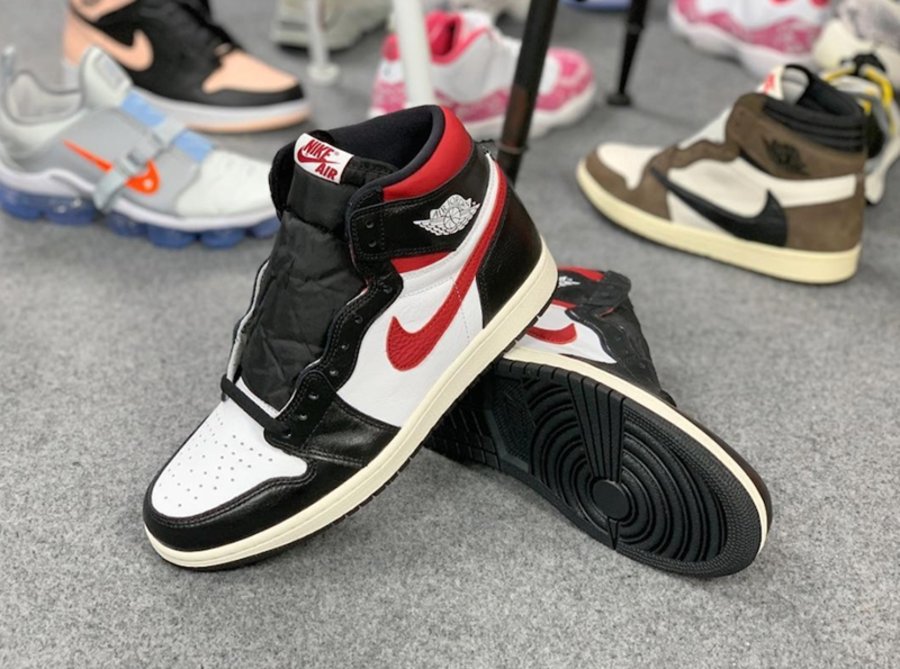 Yeezy 350,700,Air Jordan 1,Air 除了 11 双 Yeezy 还有不少狠货!6 月重点鞋款发售清单来了! Yeezy 350,700,Air Jordan 1,Air 除了 11 双 Yeezy 还有不少狠货!6 月重点鞋款发售清单来了!