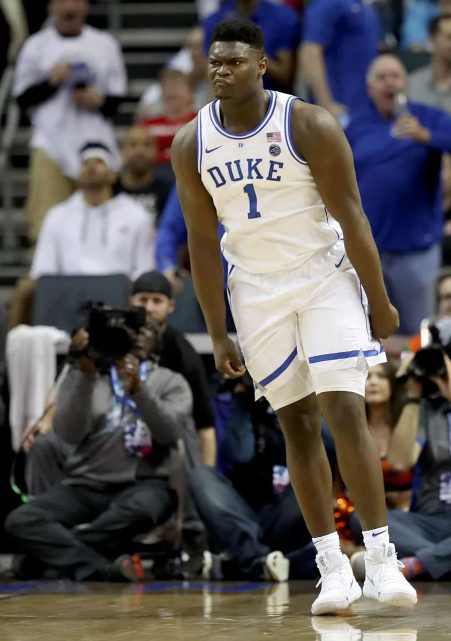 明星,NBA,Zion 拼命拉拢准状元!Zion 收到 2 千万美元球鞋合同报价! 明星,NBA,Zion 拼命拉拢准状元!Zion 收到 2 千万美元球鞋合同报价!