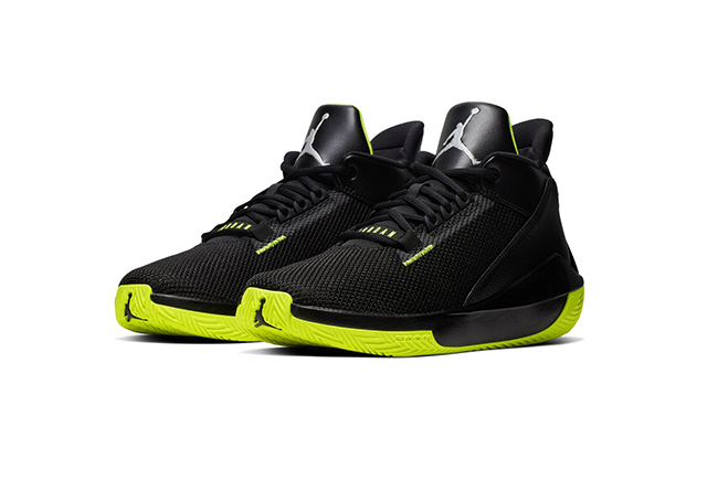 Nike,Air Jordan,发售  外场版本 Air Jordan 33 SE？全新 Air Jordan 2X3 曝光！