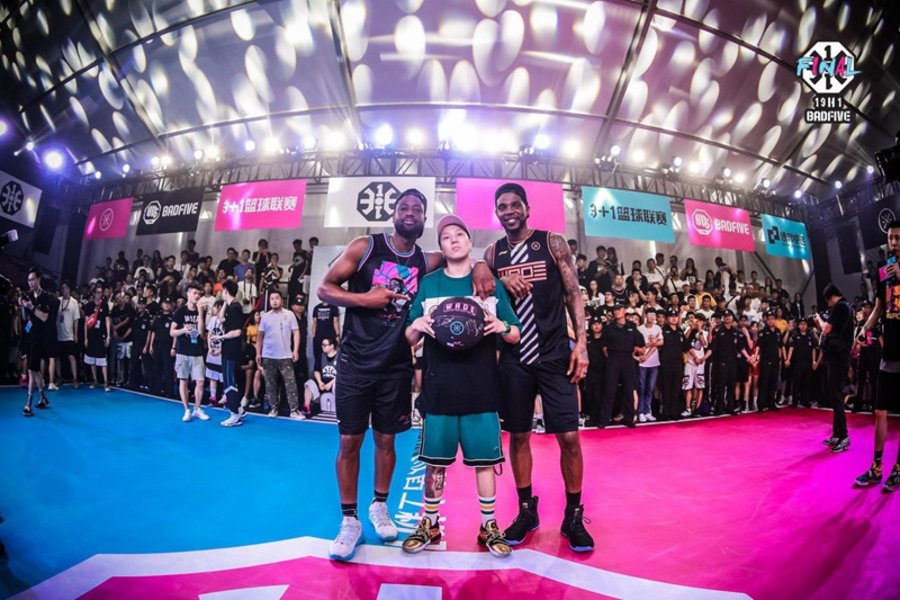 Air Jordan 1,AJ1,Vans 《新说唱》的 Rapper 场下更会穿!每年必看的「潮流指南」来了! Air Jordan 1,AJ1,Vans 《新说唱》的 Rapper 场下更会穿!每年必看的「潮流指南」来了!