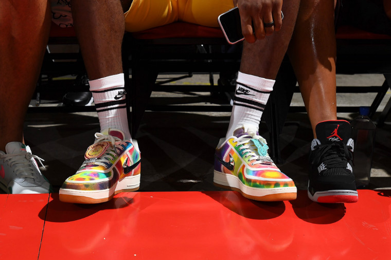 Nike,adidas,New Balance,LeBron  詹姆斯、浓眉一同现身球场，「NBA 夏季联赛」球鞋上脚精选！