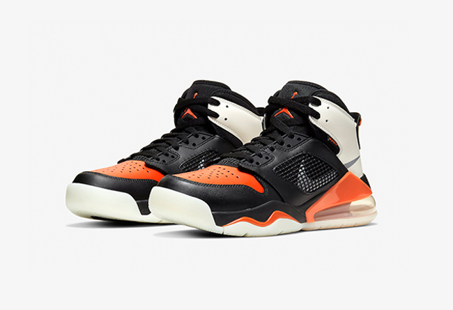 Air Jordan,Nike,Jordan Mars,发售  带气垫的「黑扣碎」来了！这双 Jordan Mars 有点帅！