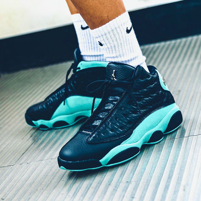 Air Jordan 13,AJ13,Island Gree 上脚效果首次曝光!鳄鱼纹 + 蒂芙尼色的 AJ13 可真够「野」 Air Jordan 13,AJ13,Island Gree 上脚效果首次曝光!鳄鱼纹 + 蒂芙尼色的 AJ13 可真够「野」