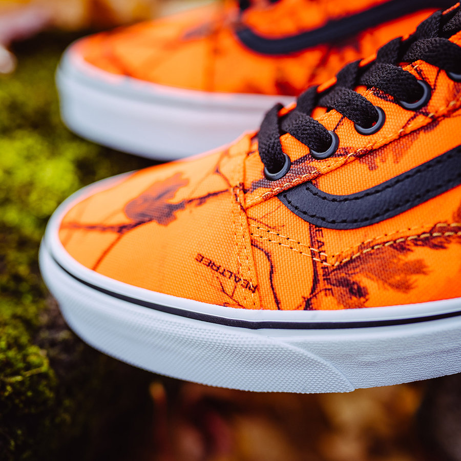 Vans,Era,Sk8-Hi,发售,Old skool 落叶加持!Vans 最新联名来了,与你的 Supreme 格外搭! Vans,Era,Sk8-Hi,发售,Old skool 落叶加持!Vans 最新联名来了,与你的 Supreme 格外搭!