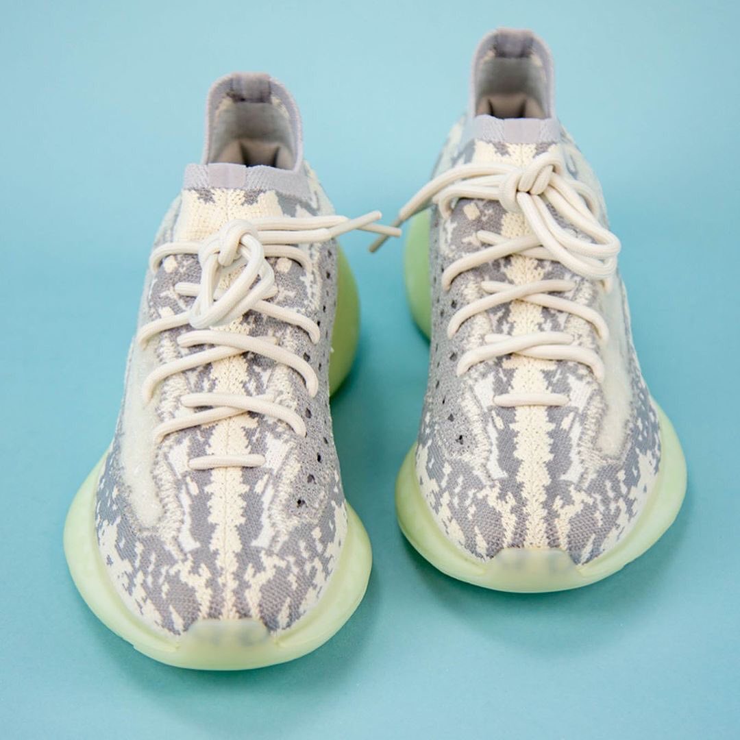 yeezy supply 380 alien