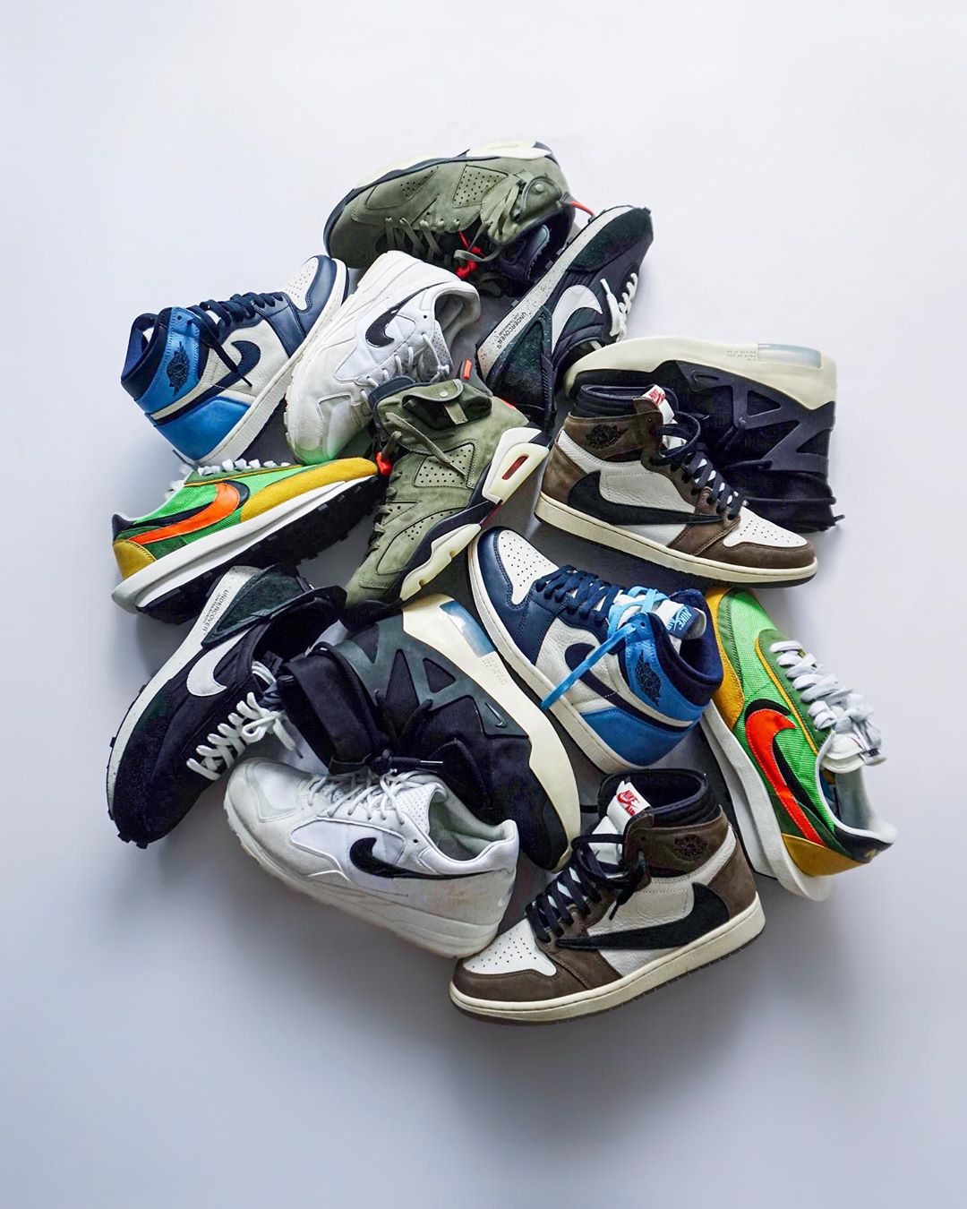 adidas,Nike,Air Jordan 1,AF1,A 明早发售白丝绸 EDC x AJ1 Mid 别忘了!一周球鞋美图!12.06 adidas,Nike,Air Jordan 1,AF1,A 明早发售白丝绸 EDC x AJ1 Mid 别忘了!一周球鞋美图!12.06