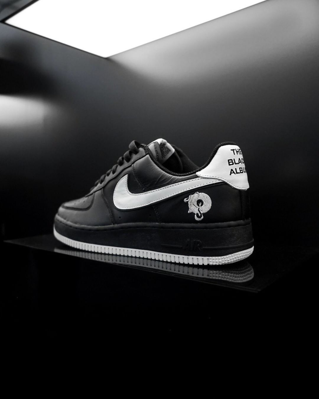 adidas,Nike,Air Jordan 1,AF1,A 明早发售白丝绸 EDC x AJ1 Mid 别忘了!一周球鞋美图!12.06 adidas,Nike,Air Jordan 1,AF1,A 明早发售白丝绸 EDC x AJ1 Mid 别忘了!一周球鞋美图!12.06