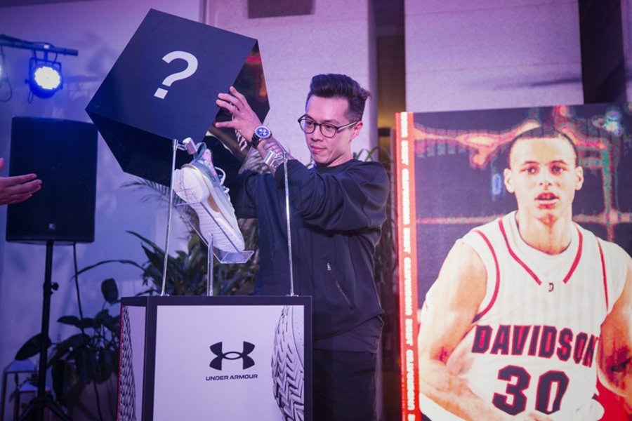 UA,Under Armour,Curry 7,Chines  人见人爱的国风花卉！UA Curry 7 “Chinese Painting” 实物正式曝光