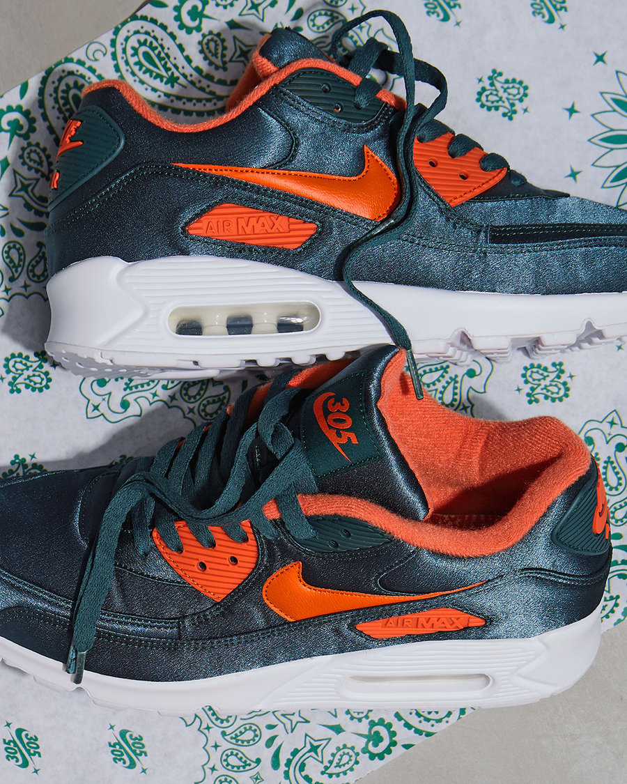 Nike,Air Max 90,UNKNWN 全球限量 54 双!这双丝绸 Air Max 90 竟是超级碗限定! Nike,Air Max 90,UNKNWN 全球限量 54 双!这双丝绸 Air Max 90 竟是超级碗限定!