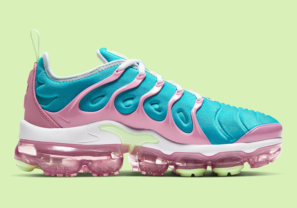Nike,Air VaporMax Plus,CW7014- 醒目南海岸配色!全新 Air VaporMax Plus 即将发售 Nike,Air VaporMax Plus,CW7014- 醒目南海岸配色!全新 Air VaporMax Plus 即将发售