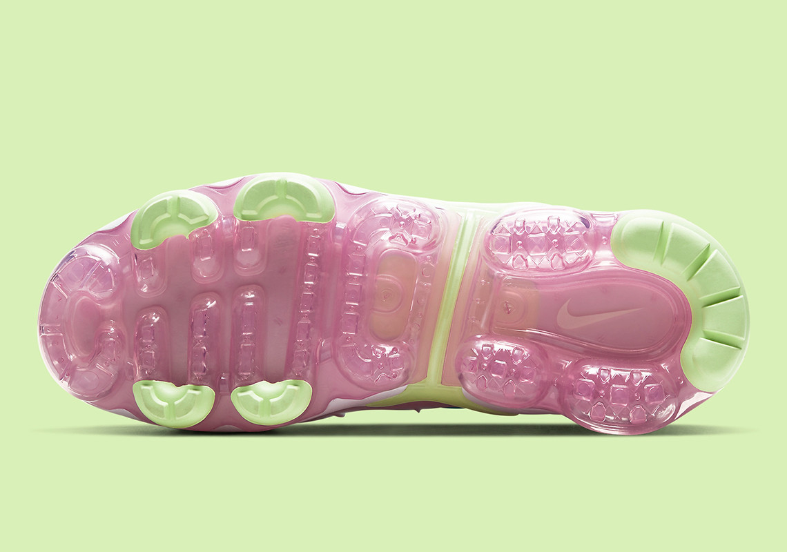Nike,Air VaporMax Plus,CW7014- 醒目南海岸配色!全新 Air VaporMax Plus 即将发售 Nike,Air VaporMax Plus,CW7014- 醒目南海岸配色!全新 Air VaporMax Plus 即将发售