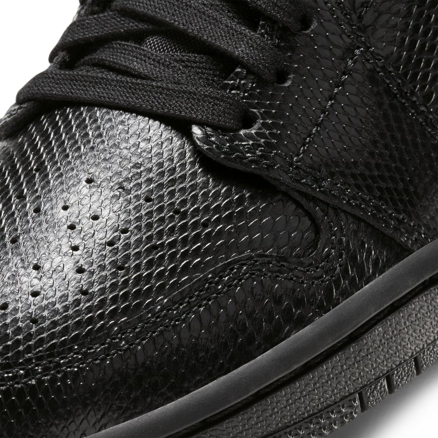 Air Jordan 1 Mid,AJ1 Mid,发售 蛇纹 Air Jordan 1 Mid 官图释出!黑白双煞看着太野了! Air Jordan 1 Mid,AJ1 Mid,发售 蛇纹 Air Jordan 1 Mid 官图释出!黑白双煞看着太野了!