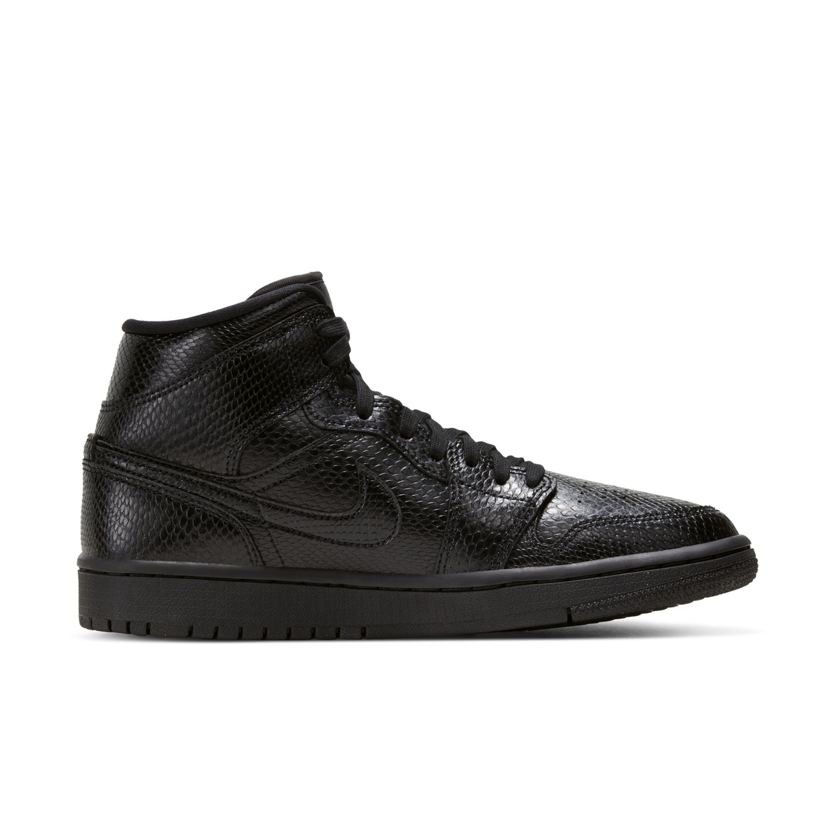 Air Jordan 1 Mid,AJ1 Mid,发售 蛇纹 Air Jordan 1 Mid 官图释出!黑白双煞看着太野了! Air Jordan 1 Mid,AJ1 Mid,发售 蛇纹 Air Jordan 1 Mid 官图释出!黑白双煞看着太野了!