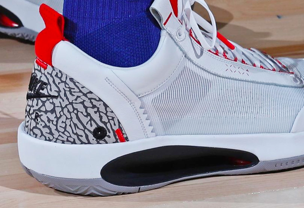 东契,奇,再度,上,脚低,帮版,AJ34,Low,这次,是,  东契奇再度上脚低帮版 AJ34 Low！这次是白水泥配色！