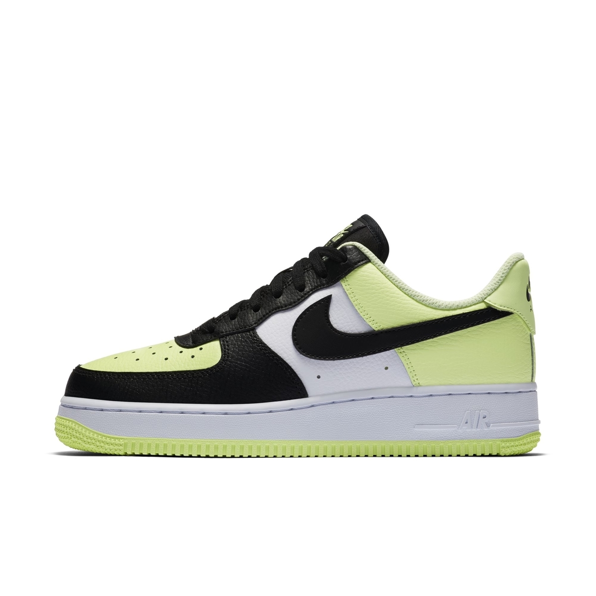 Nike,Air Force 1 Low,WMNS  亮眼苹果绿色！这双全新配色 Air Force 1 你打几分？