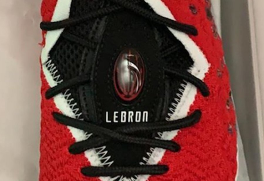 Nike,LeBron 17,发售,BQ3177-601  LeBron 17 全新配色曝光！这次致敬 Nike 经典霸道战靴！