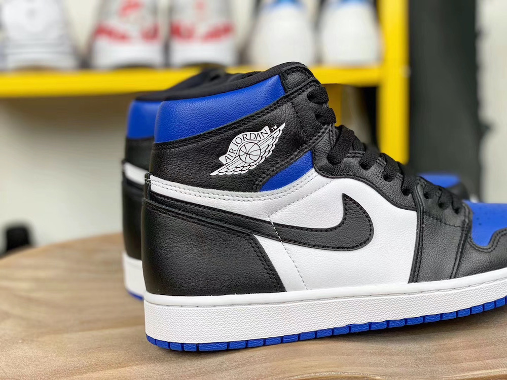 aj1 royal 2020