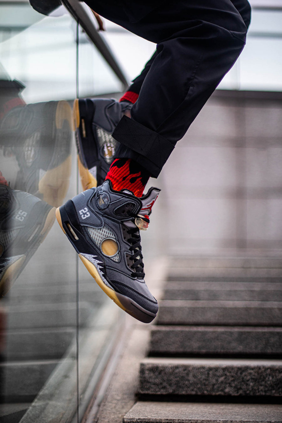 Nike,adidas,Air Jordan 1,Yeezy 现在抄底这 15 款球鞋超划算!除了李佳琦带货的 Nike 销量王,还有... 现在抄底这 15 款球鞋超划算!除了李佳琦带货的 Nike 销量王,还有...