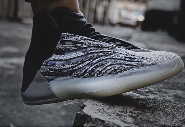 yeezy qntm bsktbl on feet