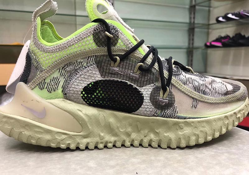 Nike,ISPA OverReact Nike 设计了一双超怪的鞋,你能 GET 到它的「美」么? Nike,ISPA OverReact Nike 设计了一双超怪的鞋,你能 GET 到它的「美」么?
