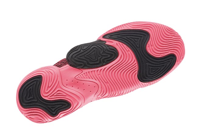 adidas,N3XT L3V3L 2020  天足概念重现！新一代 adidas 无鞋带篮球鞋实物曝光！