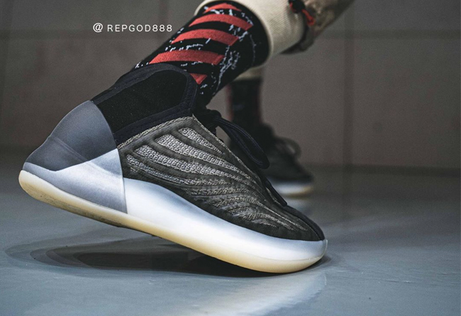 adidas,Yeezy Quantum,H68771,发售  全新 Yeezy 篮球鞋上脚真的帅！还有满天星鞋身！