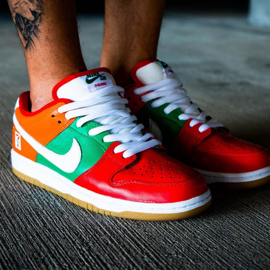 7 11 sb dunks