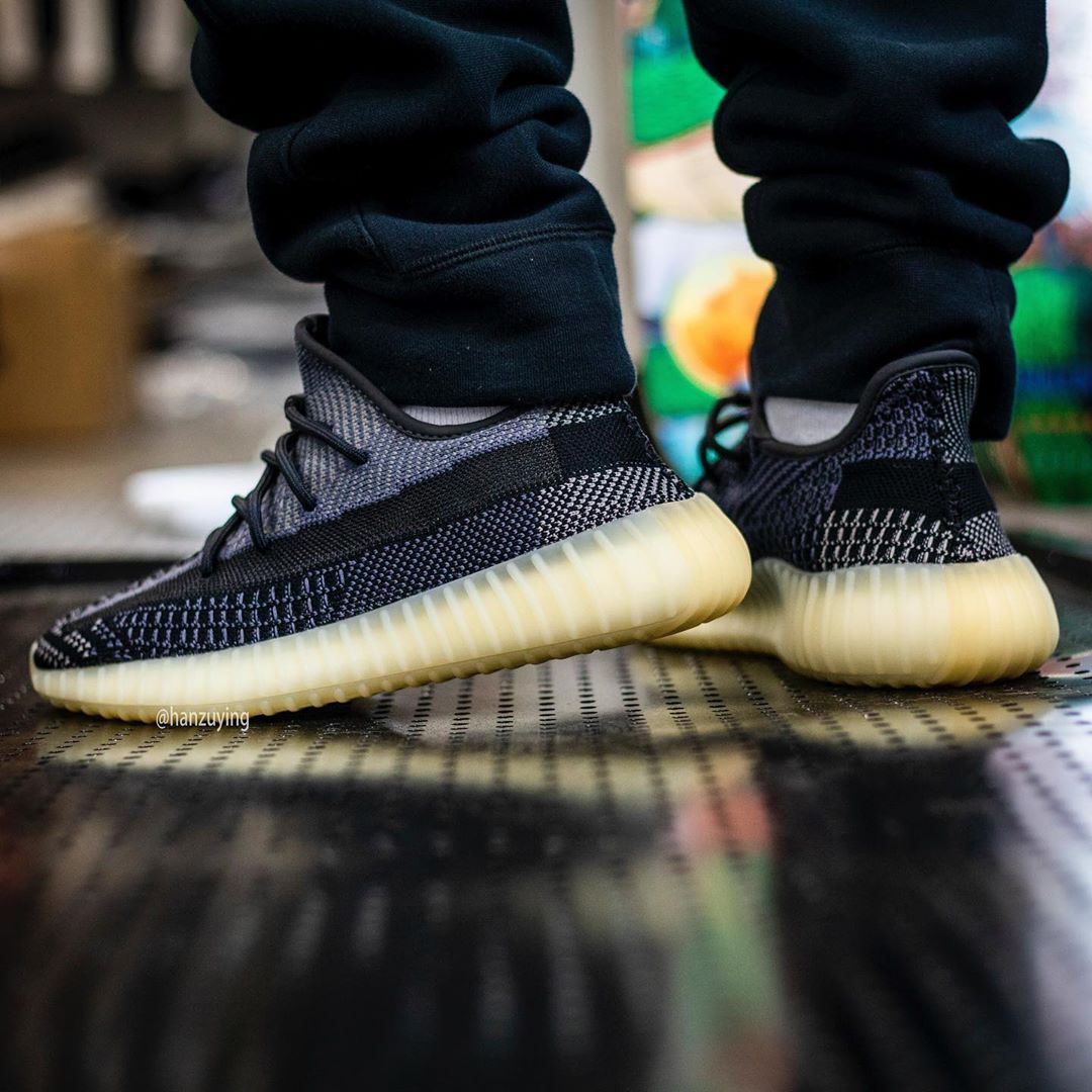yeezy 350 onyx stockx