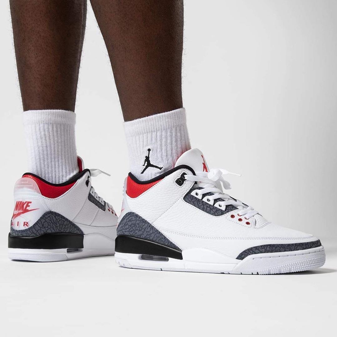 jordan 5 fire red off white