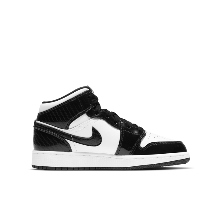 碳纤维纹理鞋身黑白airjordan1mid官图曝光