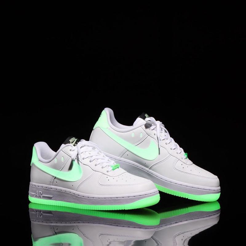 af1 have a nike day glow in the dark