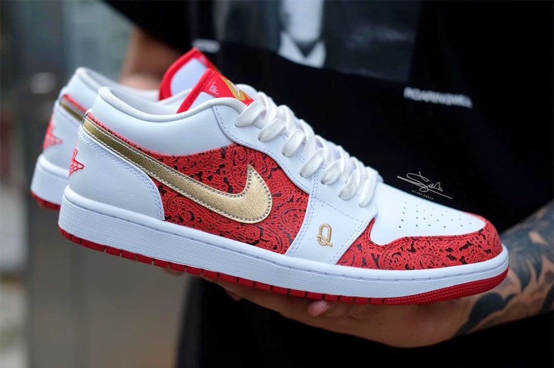 sb dunk aj1