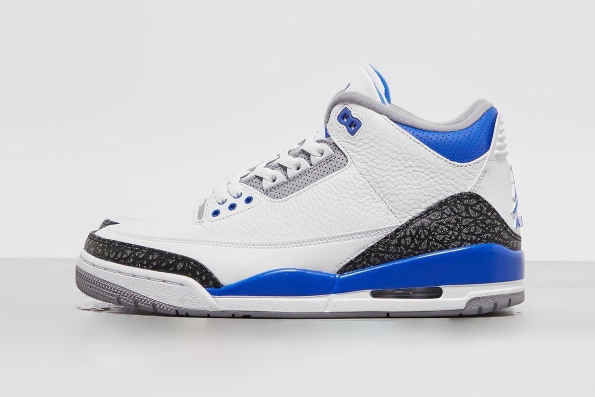 royal blue 3s jordan