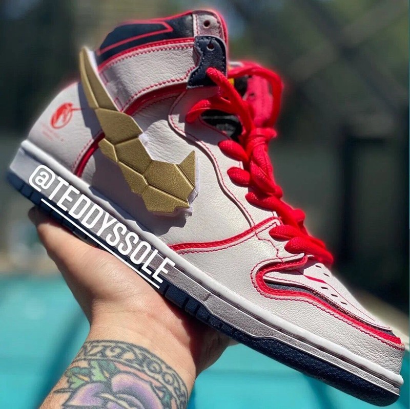 stockx sb dunk high gundam