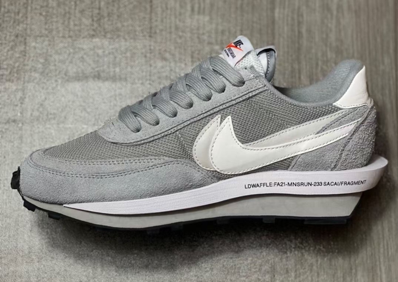 nike the classic fragment sacai
