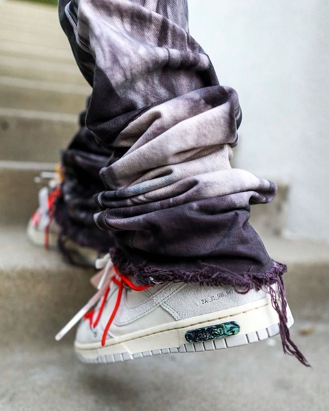 OFF-WHITE,Nike Dunk Low,The 50 随时可能突袭?!「THE 50」OW x Dunk Low 上脚图首次曝光! OFF-WHITE,Nike Dunk Low,The 50 随时可能突袭?!「THE 50」OW x Dunk Low 上脚图首次曝光!