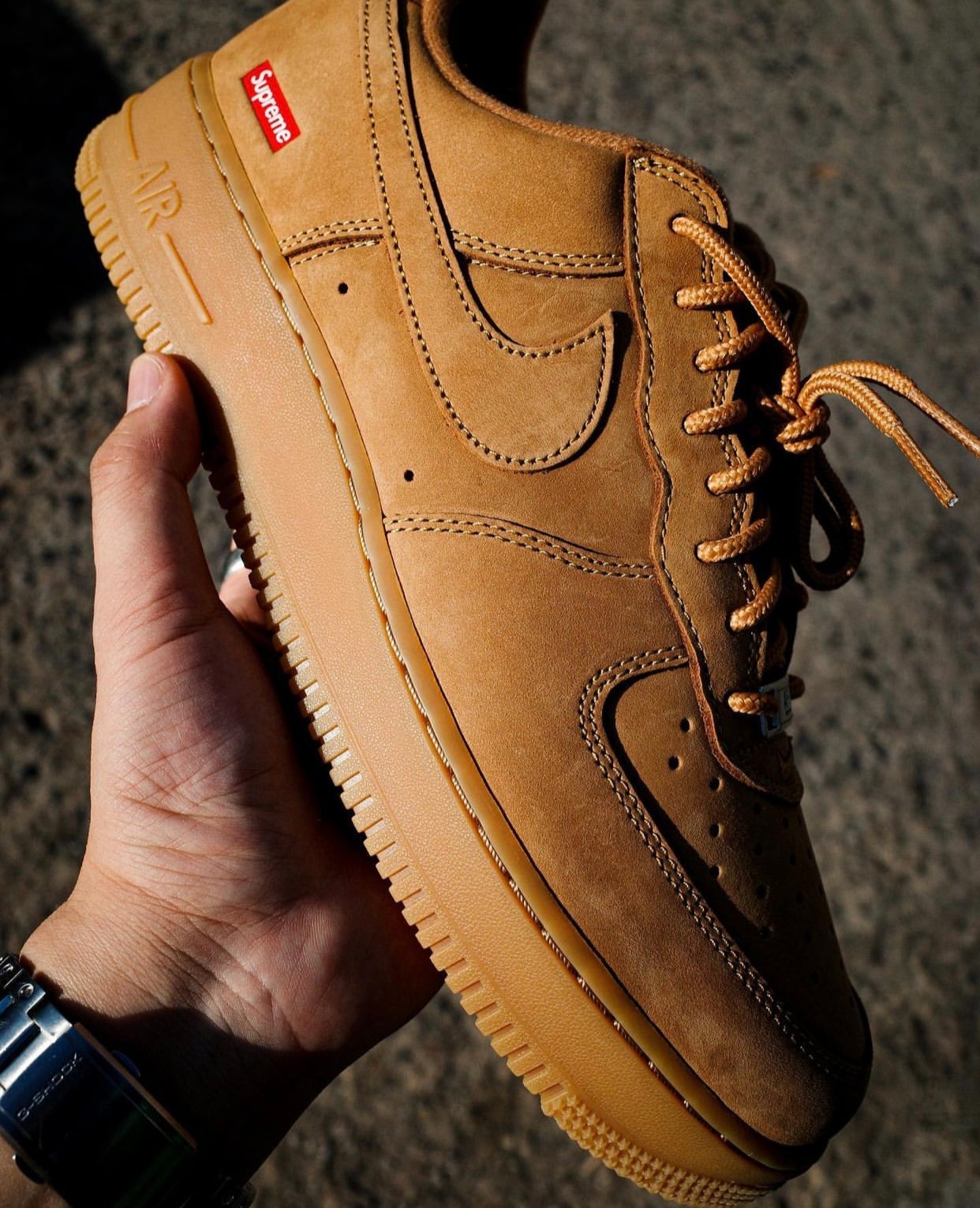 Supreme,Nike Air Force 1 Low 小麦配色!全新 Supreme x AF1 实物曝光! Supreme,Nike Air Force 1 Low 小麦配色!全新 Supreme x AF1 实物曝光!