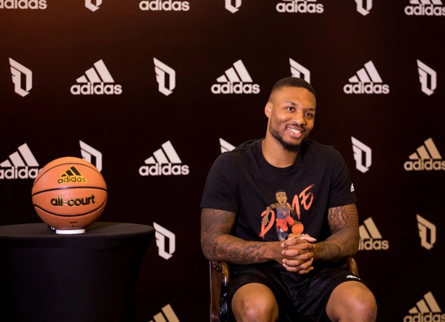 adidas,奥运,FC,专属礼盒 开箱瞬间泪目!阿迪 x FC 专属「球鞋礼盒」曝光!多少年都难得一见! adidas,奥运,FC,专属礼盒 开箱瞬间泪目!阿迪 x FC 专属「球鞋礼盒」曝光!多少年都难得一见!