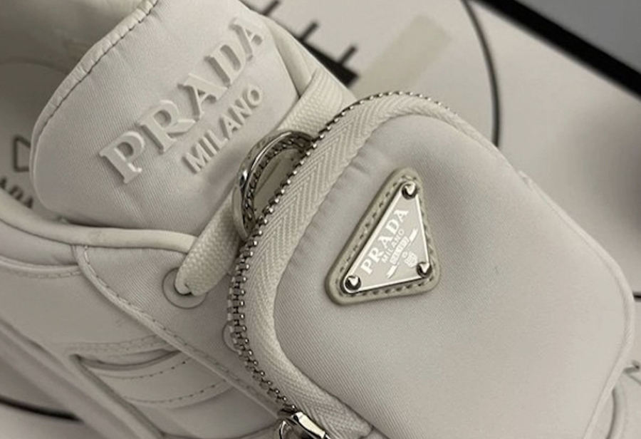 Prada,adidas,发售  近期最火鞋型！Prada x adidas 新鞋清晰实物曝光！又是球鞋带兜！