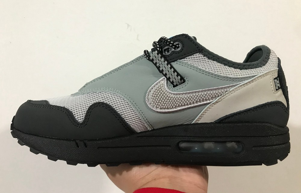 Travis Scott,Nike,Air Max 1,Ca 透明开窗版本来了!全新配色「倒钩」Air Max 1 实物曝光!