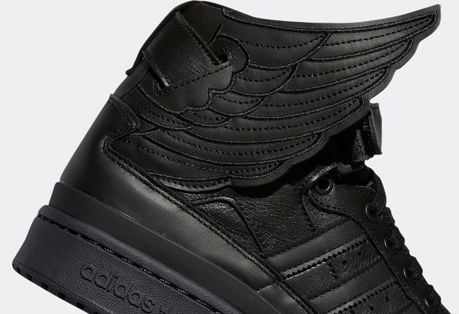 Jeremy Scott,adidas,Forum Hi W  黑武士「翅膀鞋」官图曝光！网友：不买 PRADA 就买它！