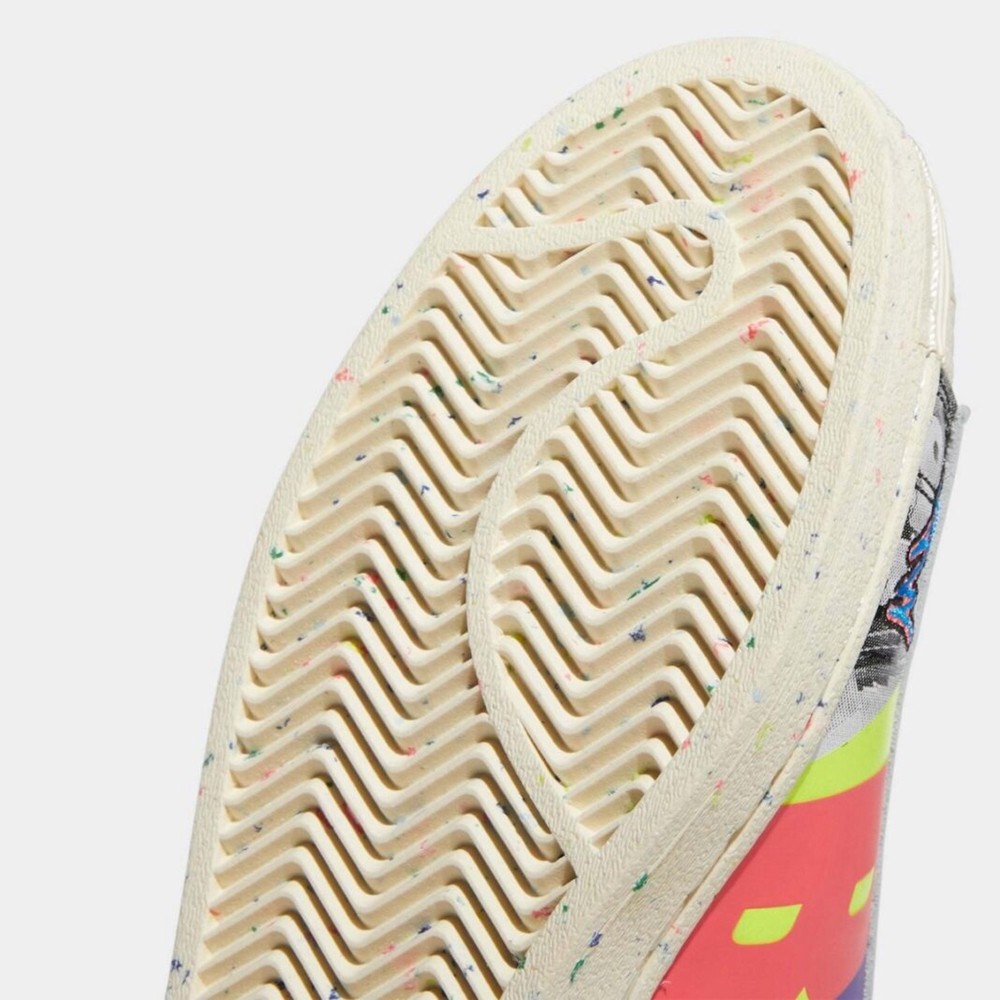 adidas,adidas Originals Supers  亮眼彩虹配色!全新三叶草 Superstar 官图曝光!