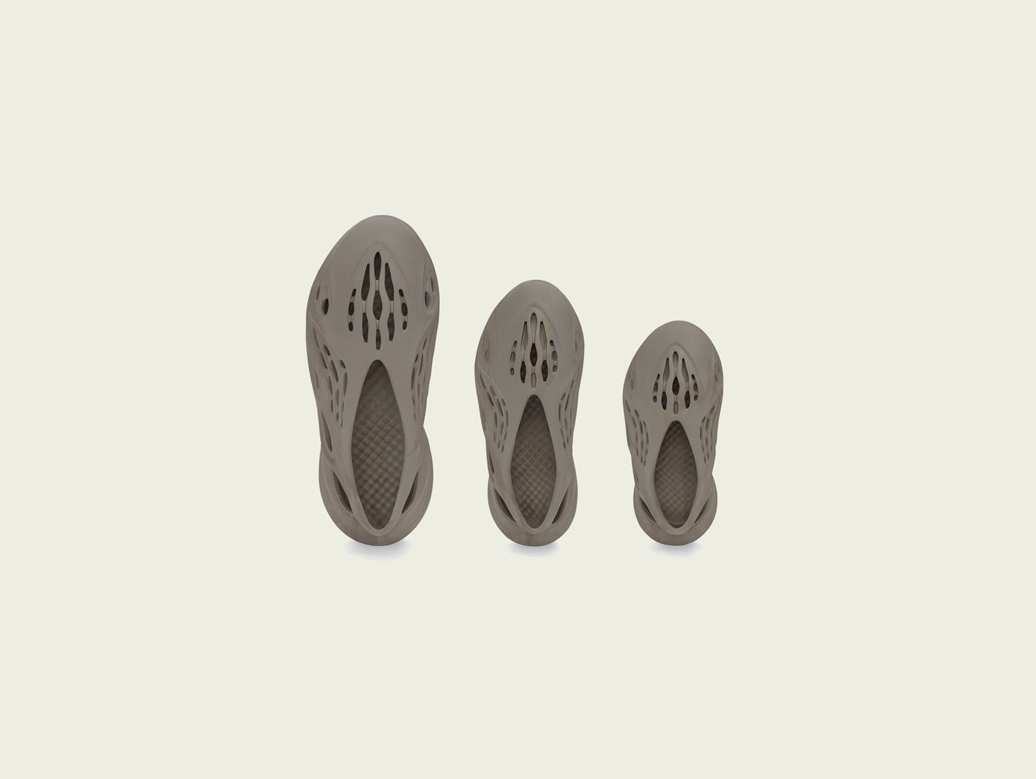 Yeezy Foam Runner,Stone Sage,G 又要拼手速了!Yeezy 洞洞鞋新配色正式上架! Yeezy Foam Runner,Stone Sage,G 又要拼手速了!Yeezy 洞洞鞋新配色正式上架!