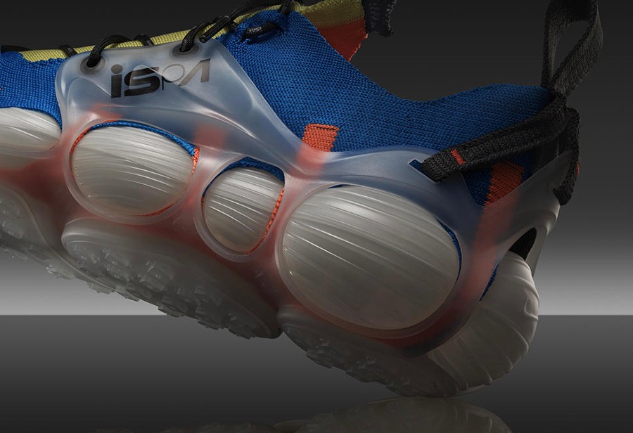 Nike,ISPA  史上最猛 “气垫”！？今年 Nike「最怪」球鞋曝光！